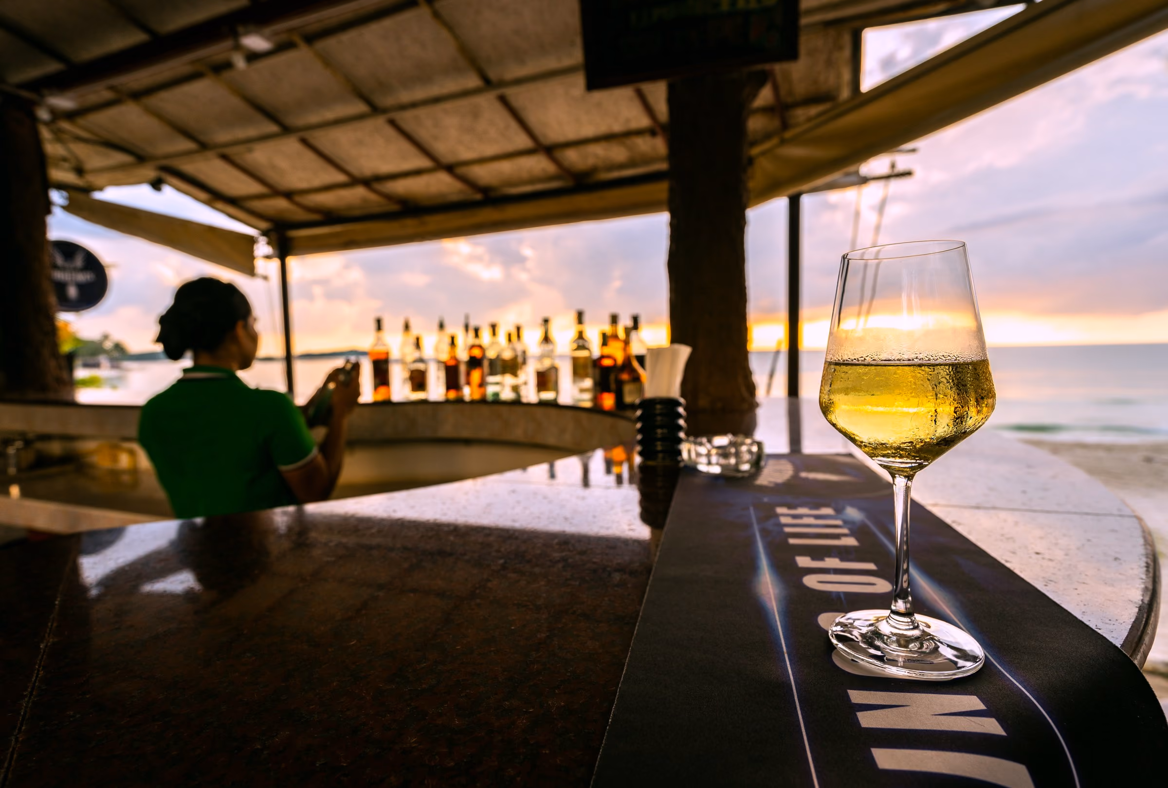 Pool & Beach Bar — 1